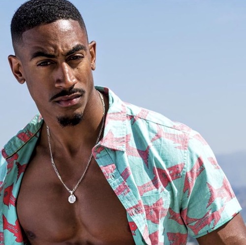 bmoneyuniverse: Alex Wright😍😍🙌🏾🙌🏾😊😊