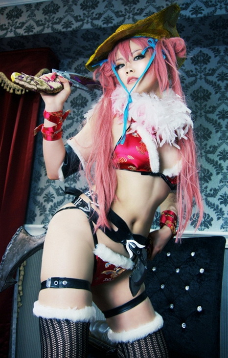 hotcosplaygirl:  Cosplay girlCosplay girl Twitter