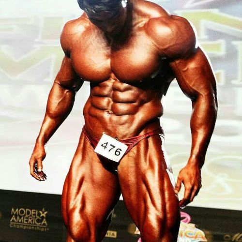 agmsye - Male Muscle Transformations
