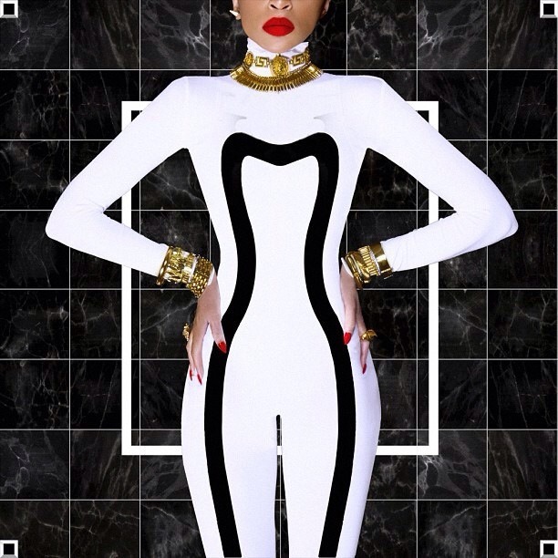 flyestfemales:  flyestfemales 