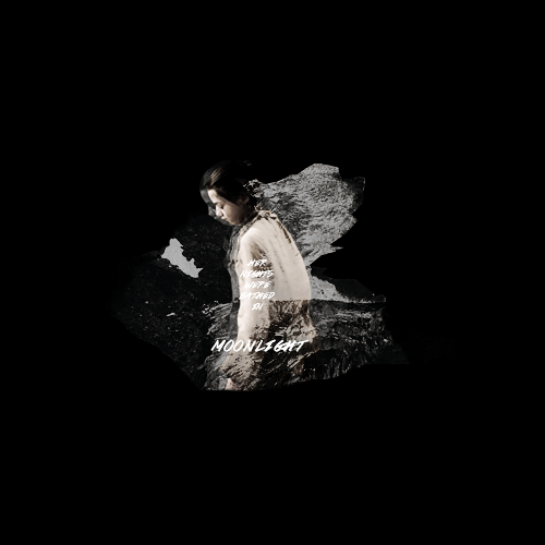 asharas:  It is snowing in the riverlands, in Westeros, she almost said. But he would