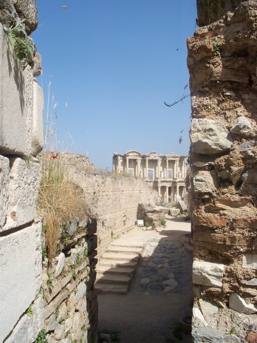 smartbitchesdontlie: The Ancient Library of Celsus, Ephesus, Turkey These pics are mine. Please main