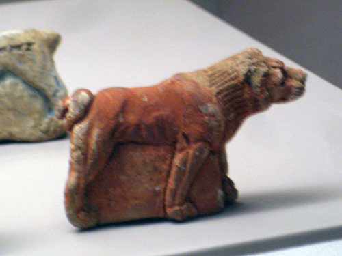 krabbydon:rapiddescent:These clay dogs (~645 BC) were substitutes for real dogs in a ritual from anc