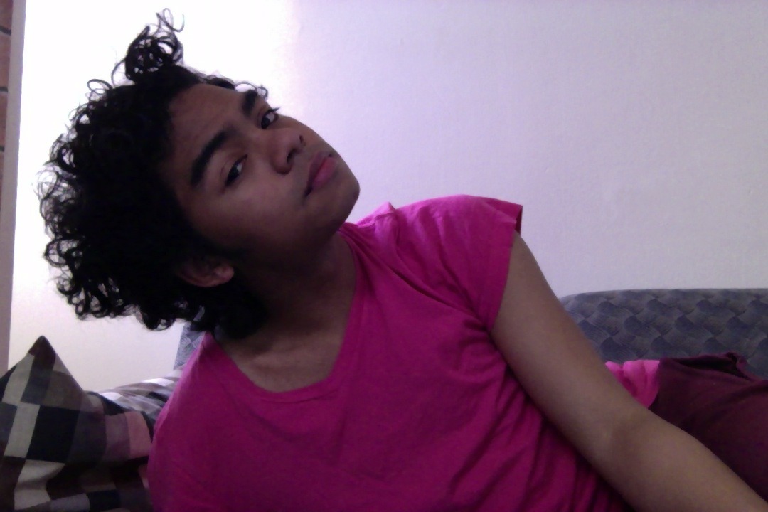 sarceda:  sarceda:here’s photographic evidence of me lying about being black lol 