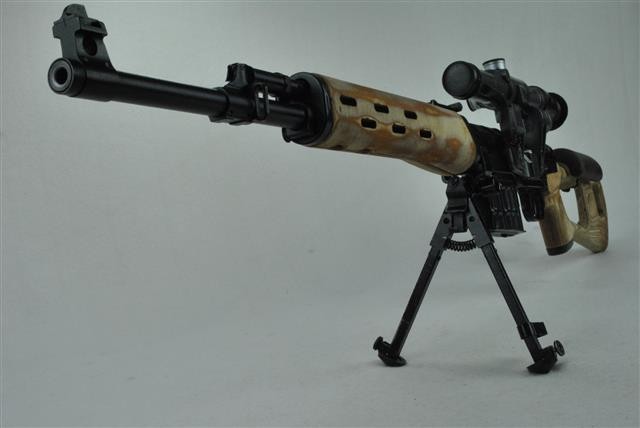 gunrunnerhell:  Tigr The name of the sporting model of the SVD Dragunov, the Tigr,