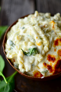 nom-food:  Spinach and artichoke macaroni