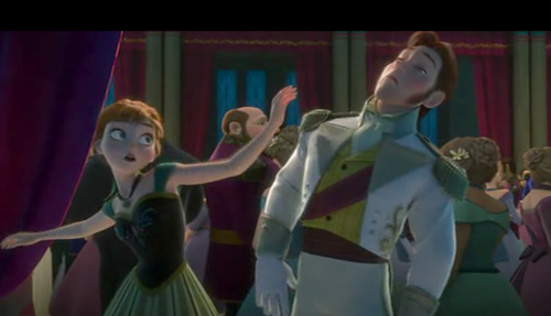 ging-ler:  sisterbutters:  I PAUSED FROZEN AND I THINK I FOUND THE MOMENT WHEN HANS DECIDED TO KILL ANNA  oh my god you just touched my perfect face no one touches my perfect face, and LIVES 