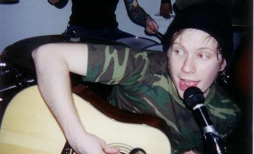 hansolothesmuggler:young & slightly sweaty patrick stump killing the hearts of everyone everywhe