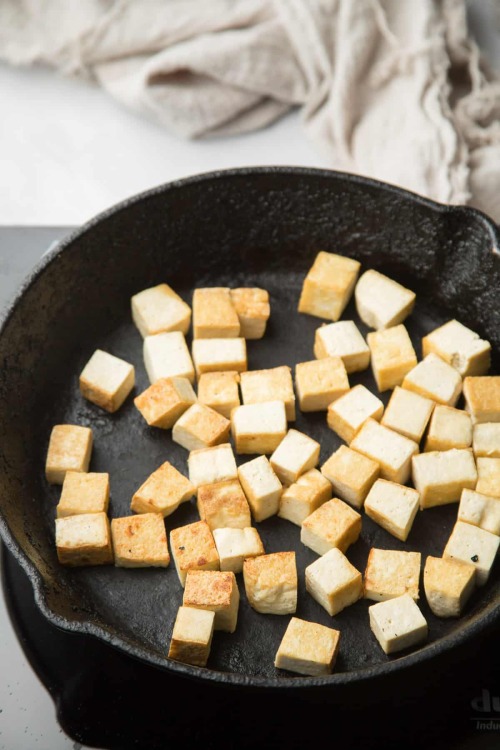 tinykitchenvegan: Cozy Weeknight Tofu Curry