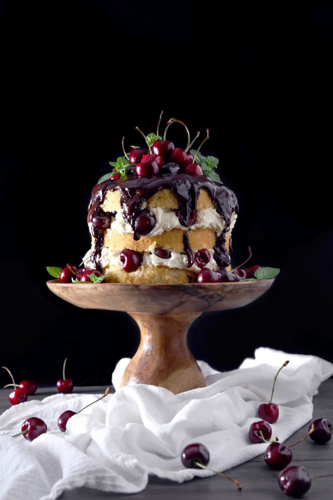 sweetoothgirl:    WHITE FOREST CAKE  