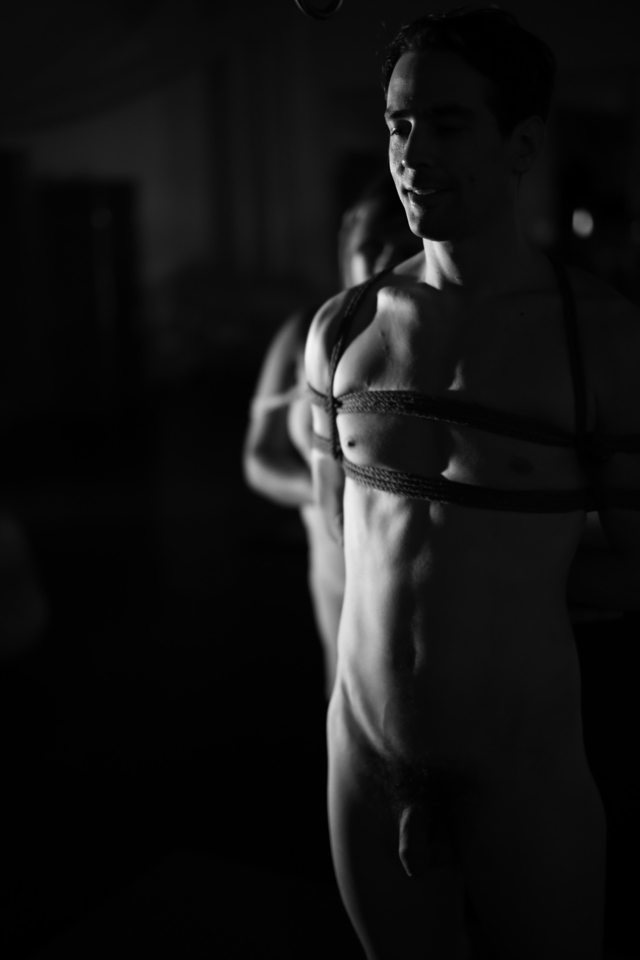 ropejuju:  ©ropes: red lilyphotos: wieglasModel: ropeJuju