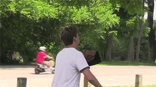 sizvideos:  Watch out PrankVideo