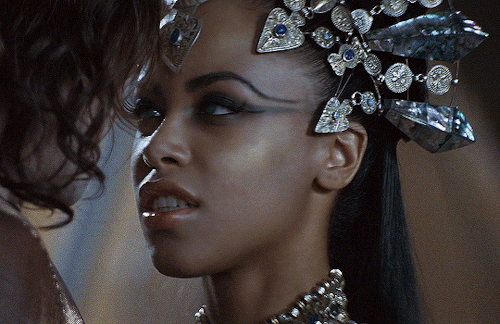 thequantumranger:Aaliyah in Queen of the Damned (2002)