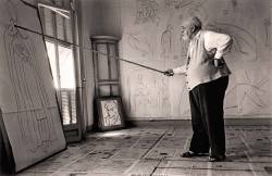 semtitulo2:  Matisse realizando estudos para