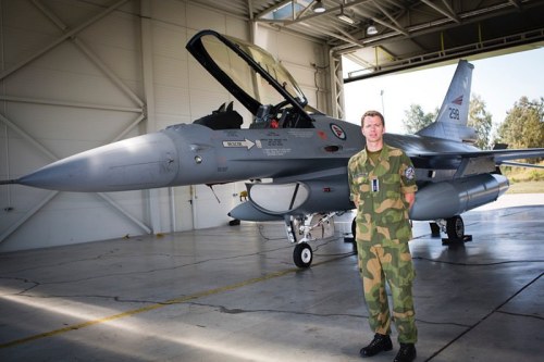 Lithuania 2016, NATO Air policing mission base. Norwegian officer in front of his fighter jet. NATO 