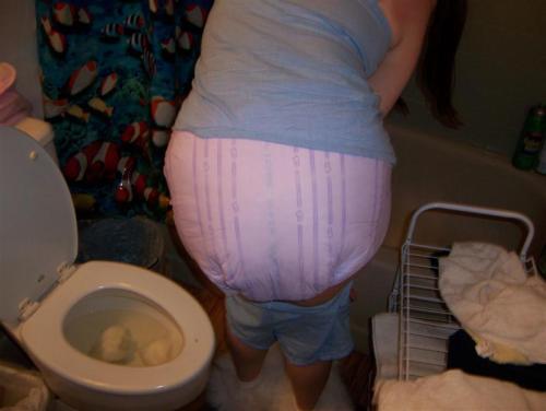 izzydl77: Woman going to party in diaper. Then she’s have multiple accidents change in the bat