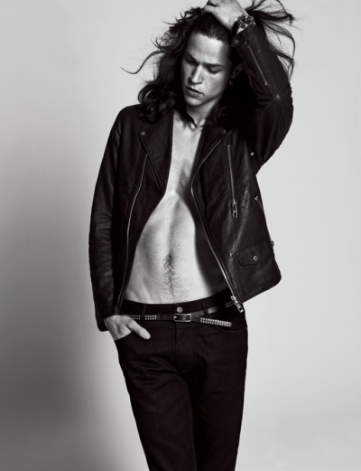 damplaundry:
“Miles McMillan by Hong Jang Hyun
”