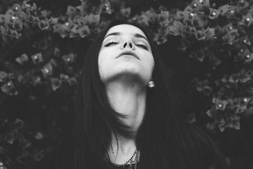 solitaria:  (by Emily Robyn) 