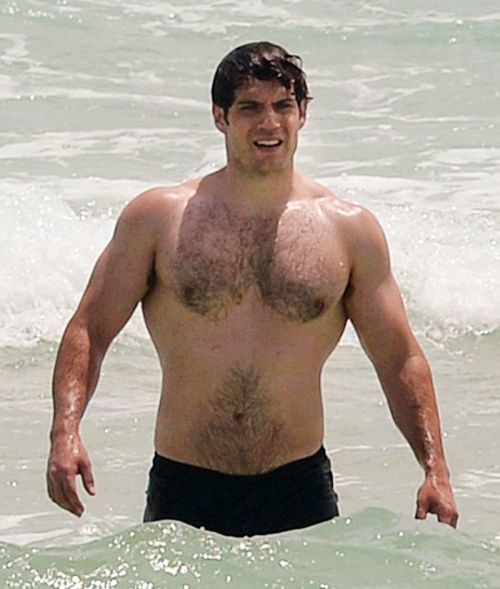 celebrityboyfriend: Henry Cavill & his SUPER Bod at Miami Beach Jfpb