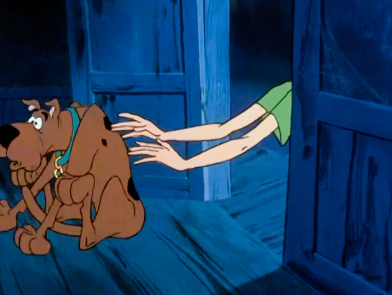 scoobydoomistakes:  The longer you look at Shaggy’s arms… the more you realize