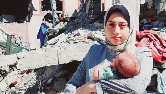 Donate to Urgent: Help Suad and Her Newborn Escape Gaza’s Danger, organized by Mohammed Ahmad