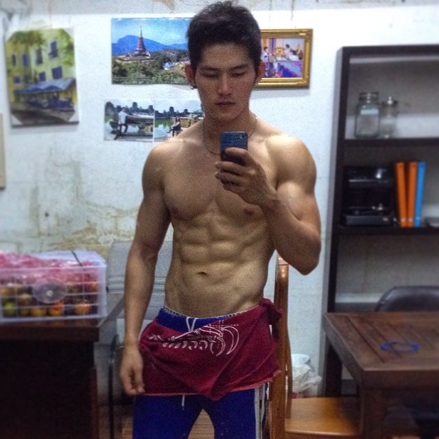 vsians:  www.instagram.com/ar_c4izg 