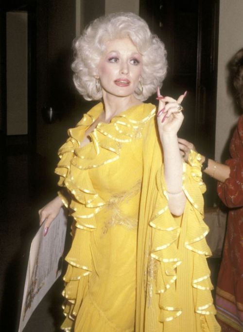 pepaldi:Happy 75th Birthday to Fashion and Country Icon Dolly Parton.