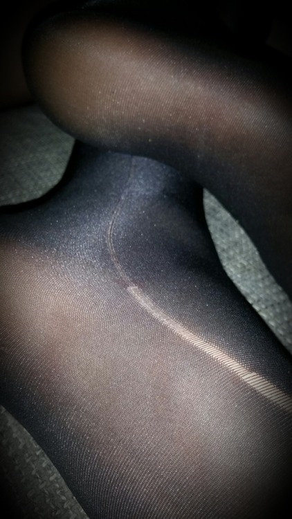 pantyhose candit