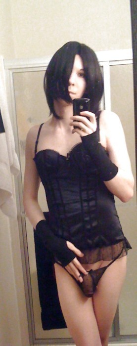 sinthiasimmons:  http://SinthiaSimmons.tumblr.com/ 
