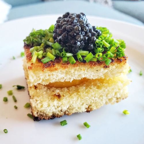 I recreated Michelin starred Chef Jean Georges&rsquo; confit egg and caviar toast and it is deli