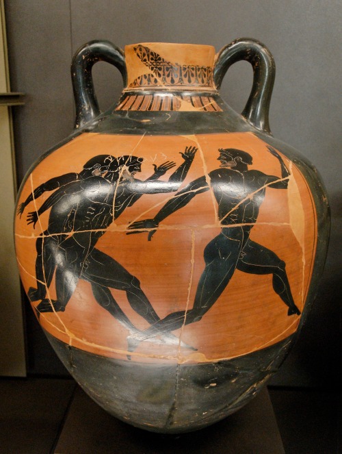 Athletes running. Side B of a black-figure Panathenaic amphora, attr. to the Kleophrades Painter; ca
