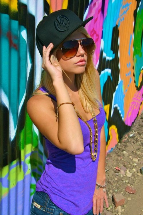 lebron6goat:  CHANEL WEST COAST!!!