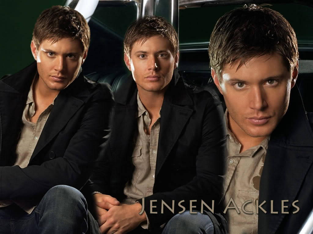 jessica-bones-winchester:  I came across these old Jensen wallpapers I made. Seriously…