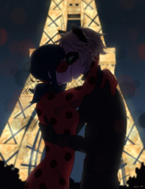 micchistuff:  Ladybug approached Chat, touching his hair gently. The young superhero looked at her, surprised, but didn’t move. He didn’t want to ruin that precious moment.  - This is my Christmas gift - Ladybug said with a smile, and suddenly there