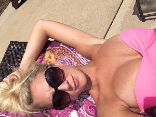 naomilynnmoorewhore:She’ll do.