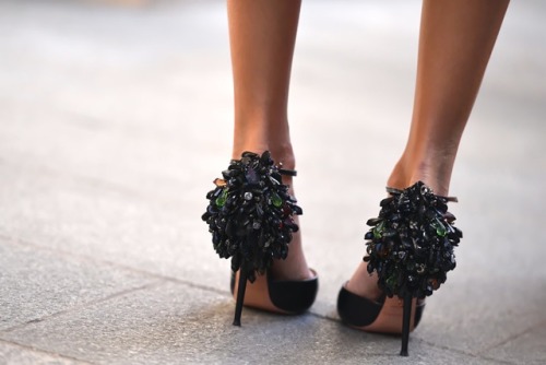 naimabarcelona:  Rochas heels