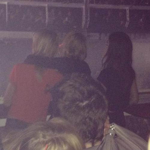 Heathgrzas:The One In The Middle Is Taylor Swift And Yes I Can Die Now #the1975 #terminal5