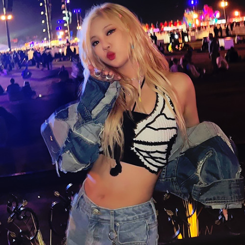 yxxna: NINGNING  COACHELLA  ♡