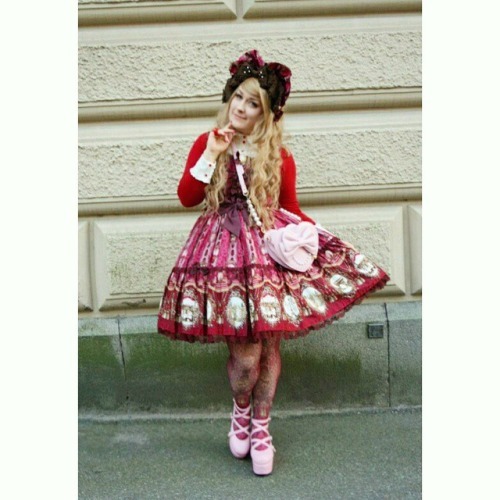 danslesroses:my favourite lolita coords from 2014. it was a great year! i got to