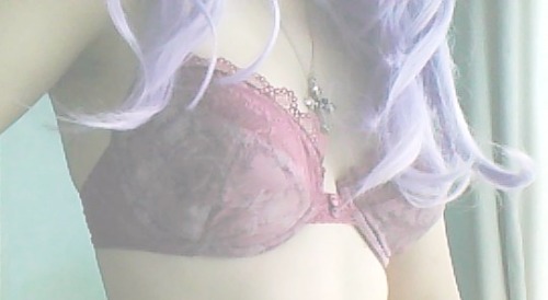 norotautou:  I got some new bras nd this is one of my favourites, it’s fuckin’ cute.