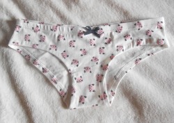 cuddlemedaddy:new panties 🐾 
