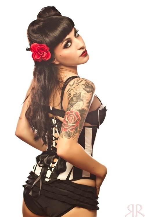 alternative-pinup:  Alternative Pin Up http://alernative-pinup.blogspot.com