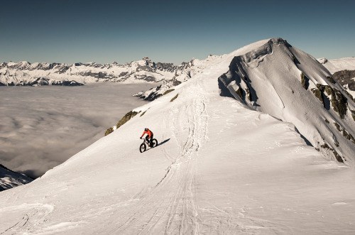 sidetrackedmag:  (via Best Laid Plans – The Tour Du Mont Blanc by Fatbike) by Daniel Wildey. 