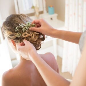 Bridal hair stylist - The Wedding Hairstyle Questions that Brides Ask