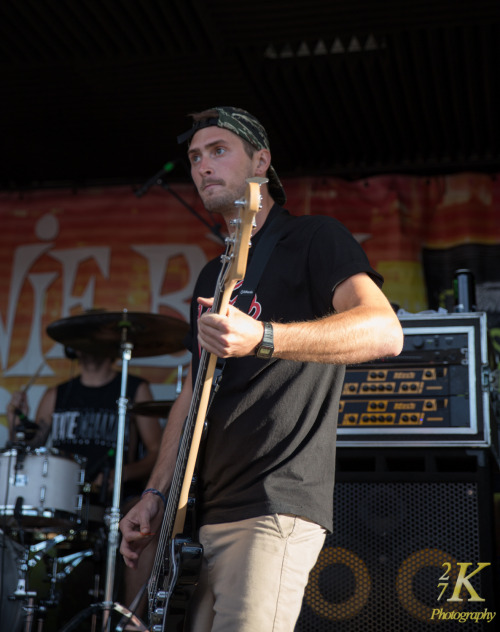 Chunk! No, Captain Chunk!  - Playing the Vans Warped Tour at Darien Lake (Buffalo, NY) on 7.8.14 Cop