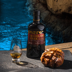 whiskyanddonuts:HIGHLAND PARK | PEAR AND LAVENDER HONEY FRITTER - As we sit here writing for this pairing, sipping on a dram while ‘Honey I Shrunk The Kids’ via #Netflix audibly fills the background, one can only think… What would #RickMoranis do??