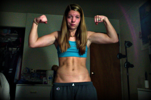 dailyfitnessbabes:  via [Daily Fitness Babes]