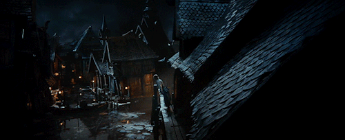 buffskeleton:i will not die like this, cowering, clawing for breathThe Hobbit: The Desolation Of Sma