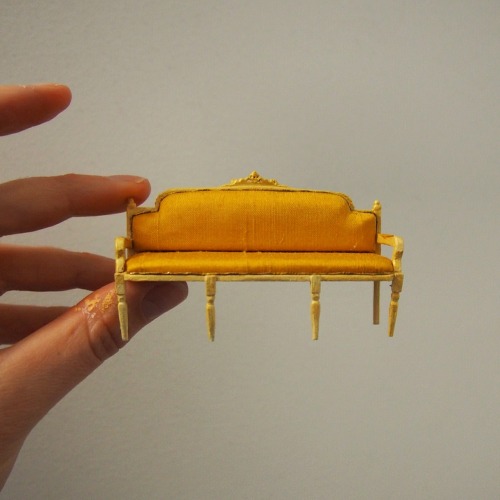 a-mini-a-day:Handmade minis by Emily BoutardMore: Architecture Of Tiny Distinction on Instagram 