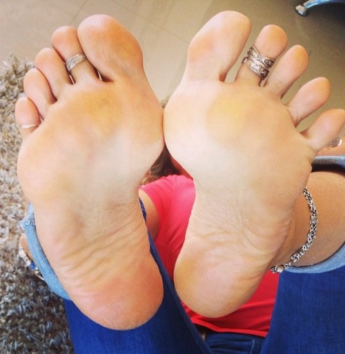 candycoatedtoes:  Kaka porn pictures